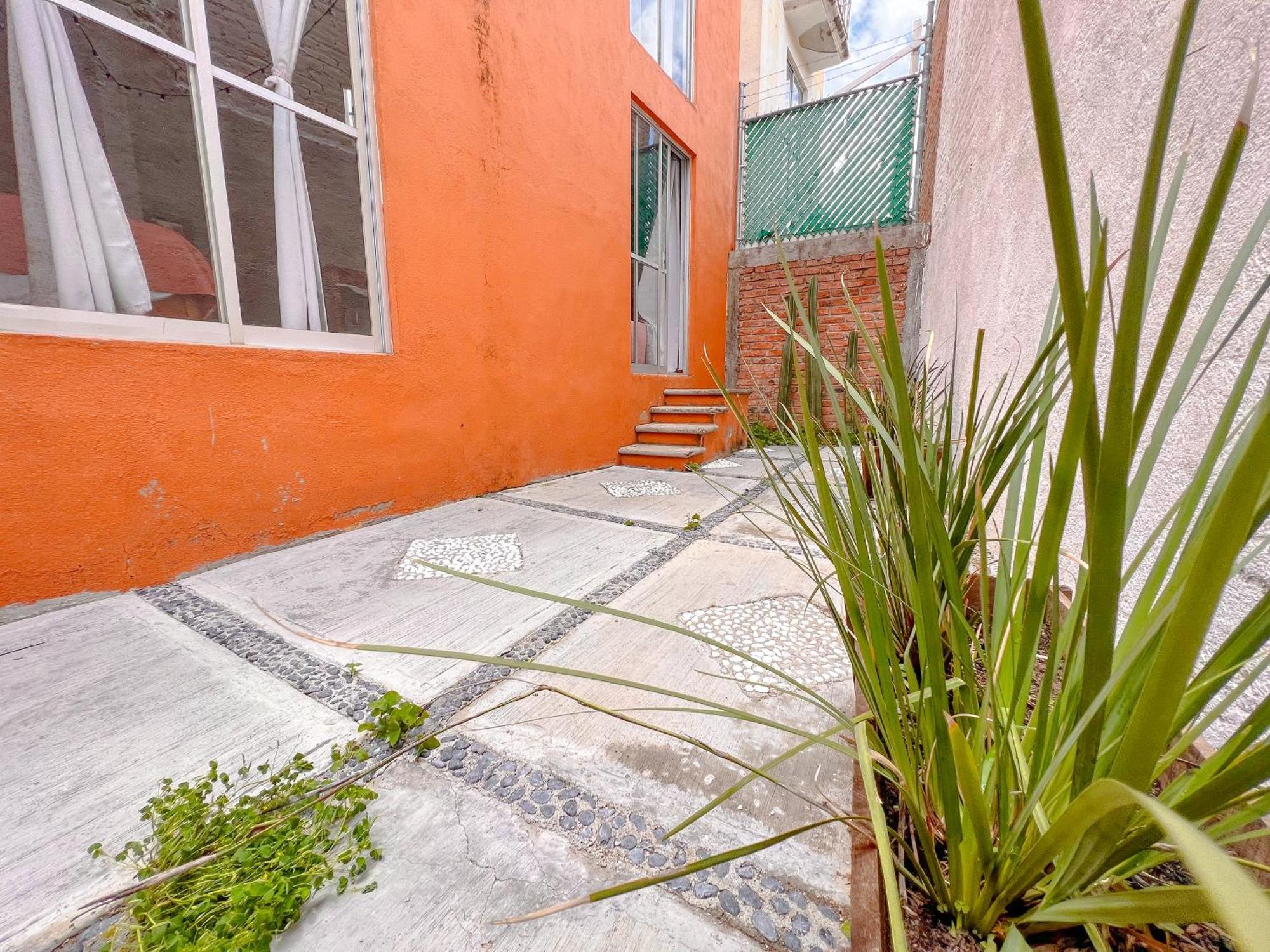 Colorful Family Condo With Terrace And Free Parking Guanajuato Bagian luar foto